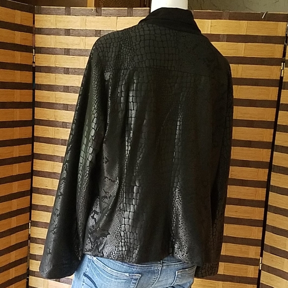 Chico's snakeskin print jacket - Picture 6 of 11